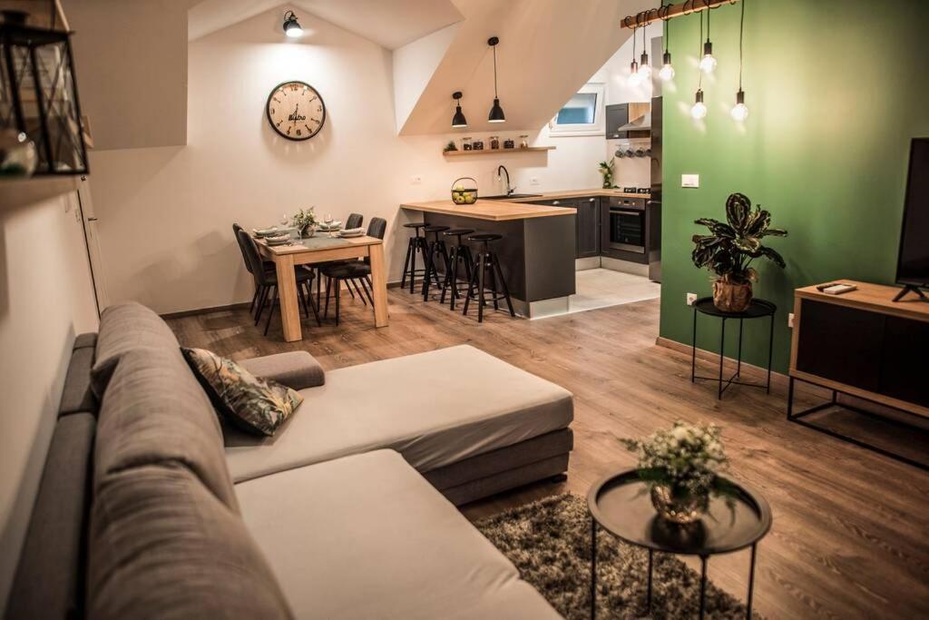 Soul House Omis Apartment Luaran gambar